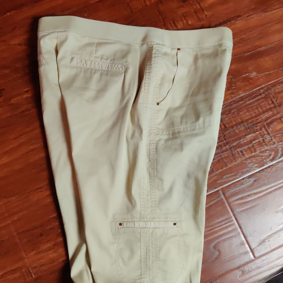 Chico's CargoTan Chinos - Picture 8 of 8